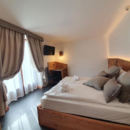 Hotel Pezzotti Pellizzano Εξωτερικό φωτογραφία